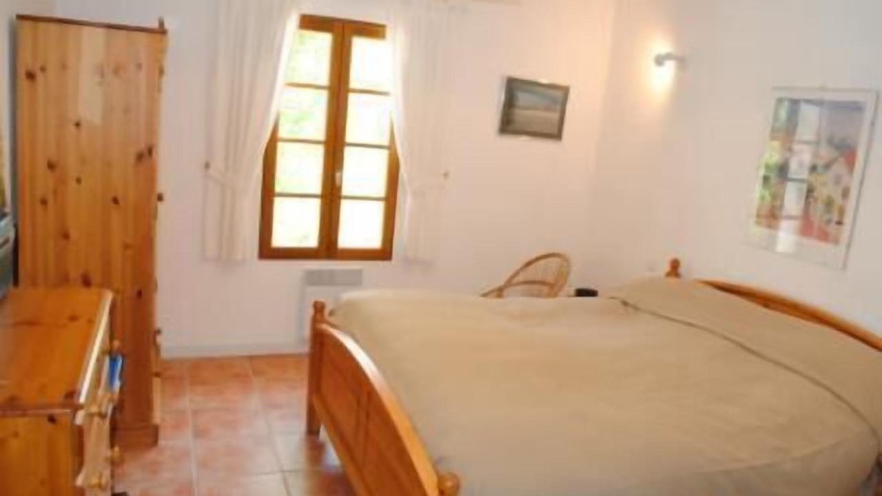 Photo of Bedroom in Montaigu-de-Quercy