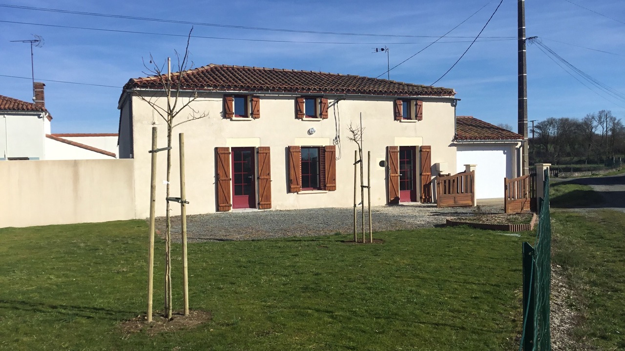 Photo of Outdoor in Reaumur