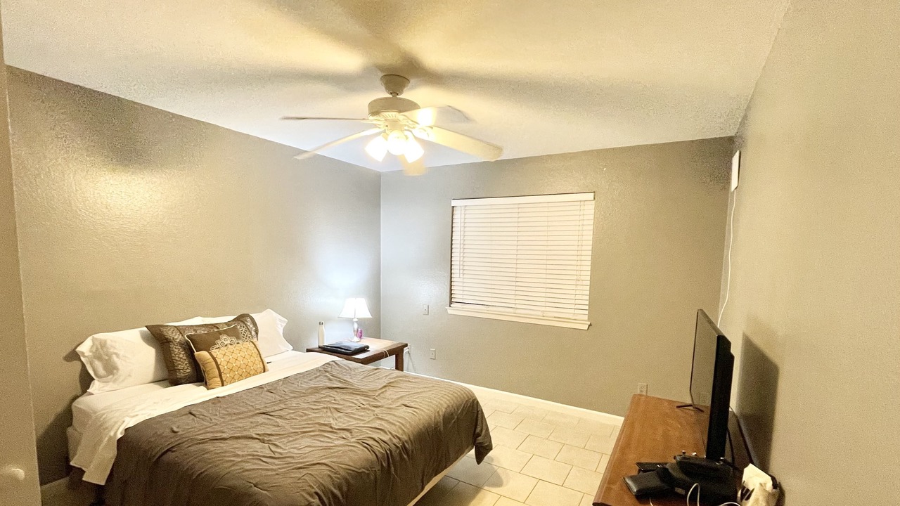 Photo of Bedroom in Village At Walnut Creek