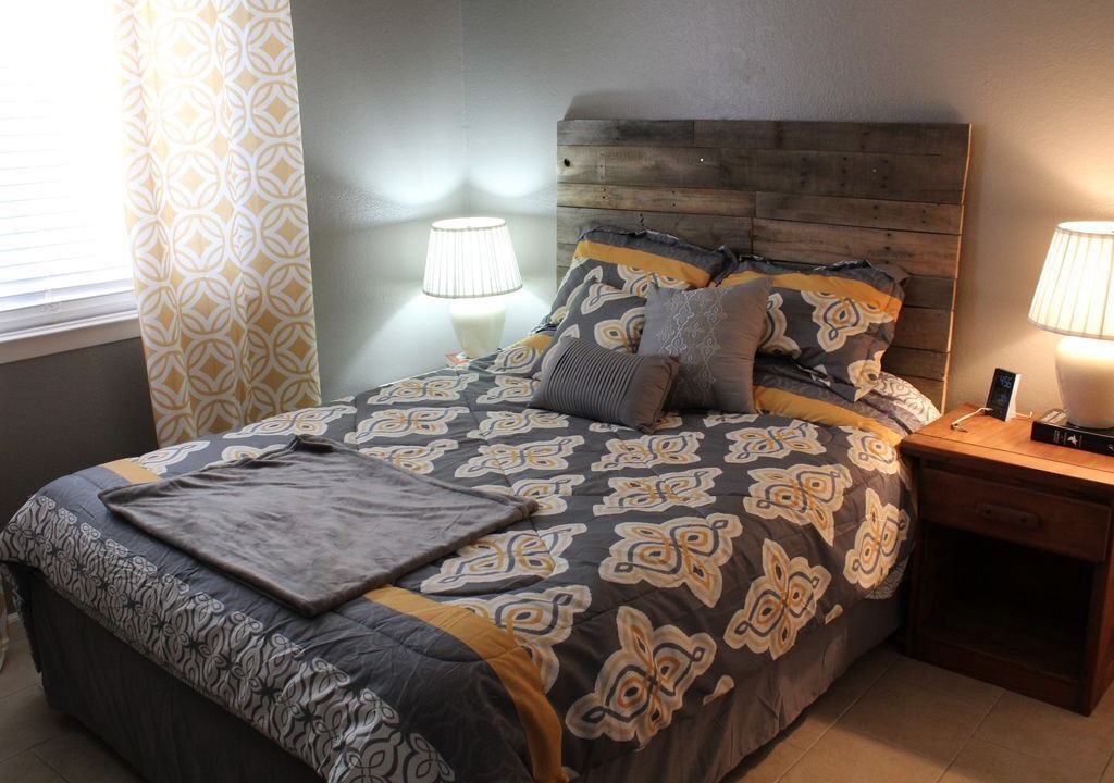 Photo of Bedroom in Village At Walnut Creek
