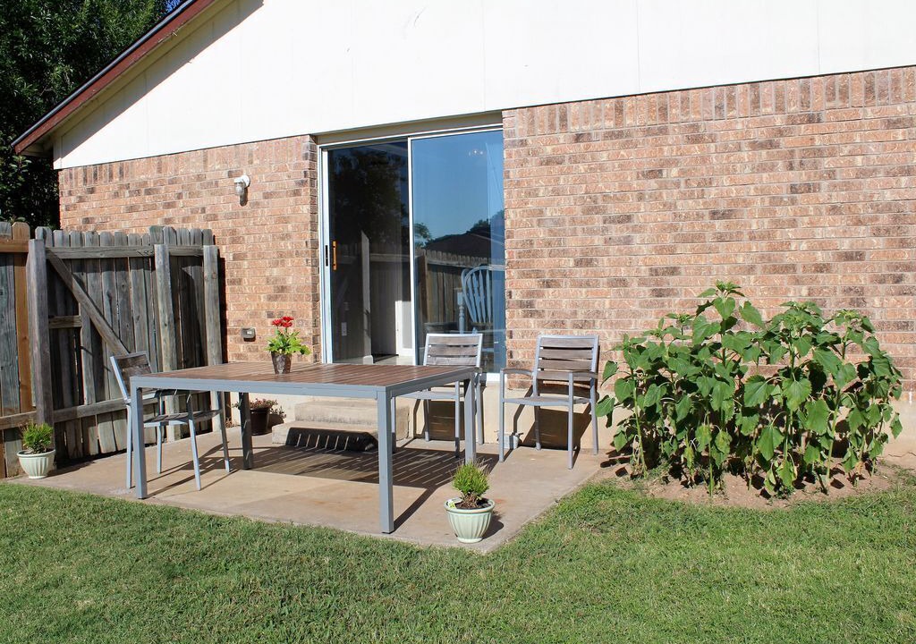 Photo of Outdoor in Village At Walnut Creek