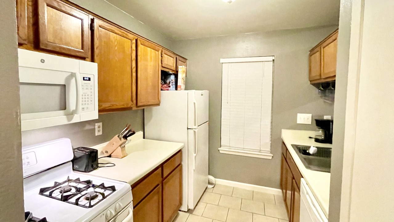 Photo of Kitchen in Village At Walnut Creek