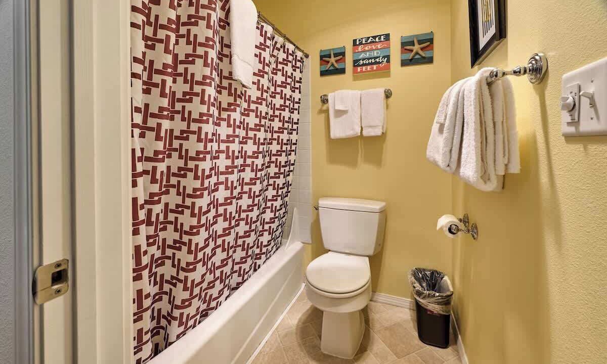 Photo of Bathroom in Lincoln City