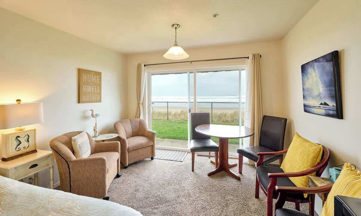 Photo of Others in Lincoln City