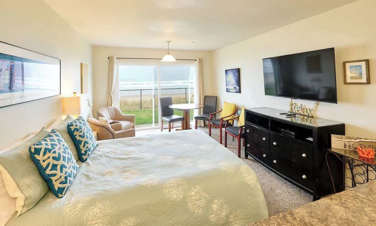 Photo of Others in Lincoln City