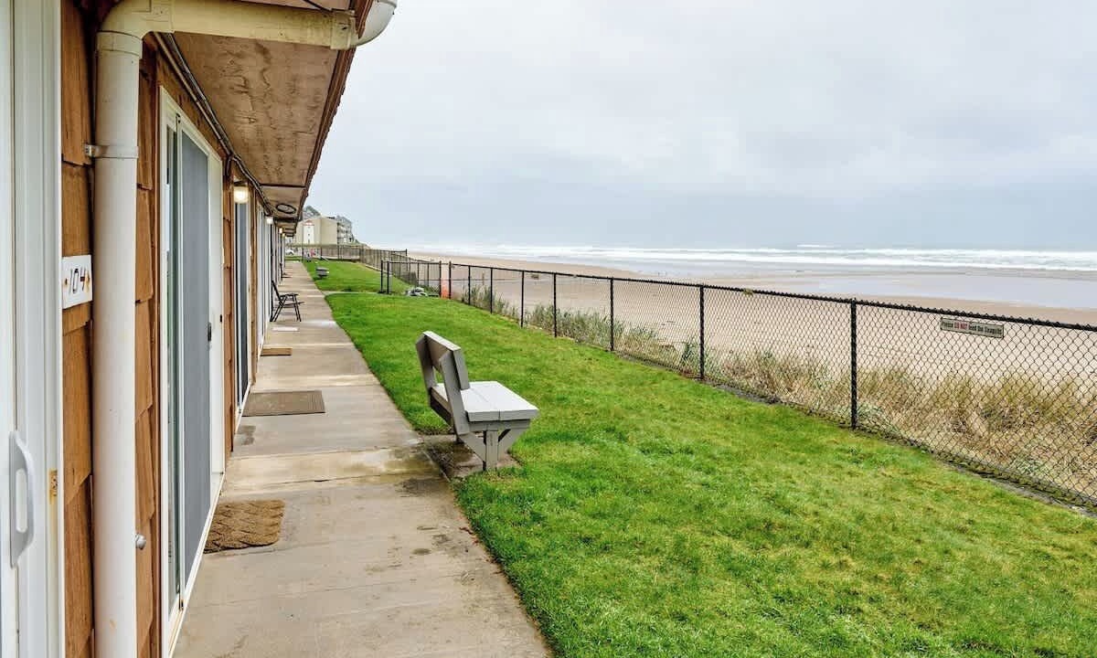 Photo of Others in Lincoln City