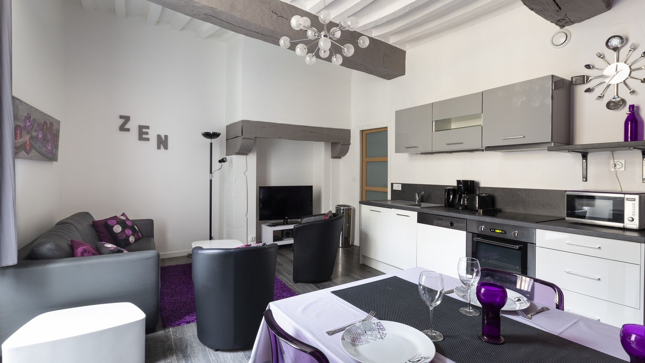 Photo of Livingroom in Centre