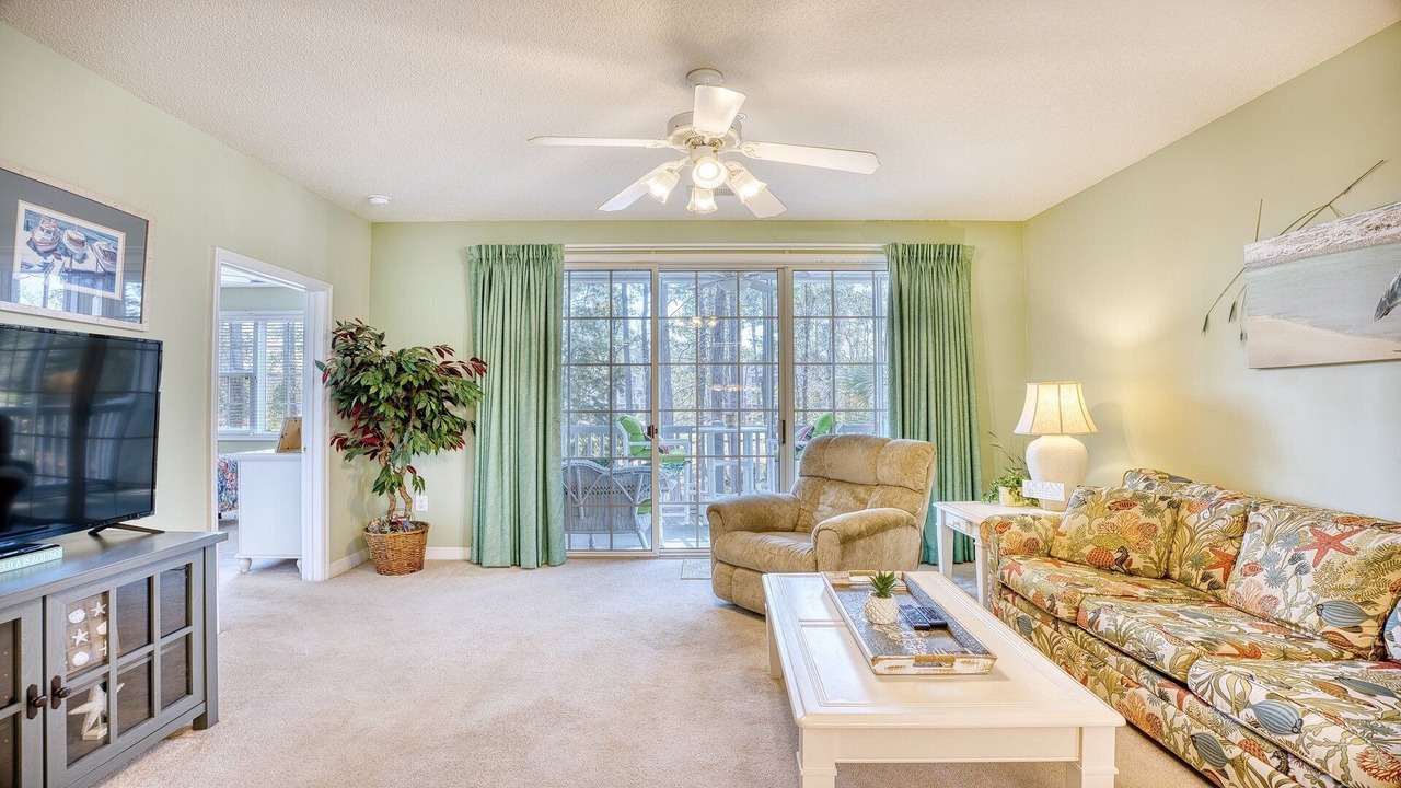 Photo of Livingroom in North Myrtle Beach