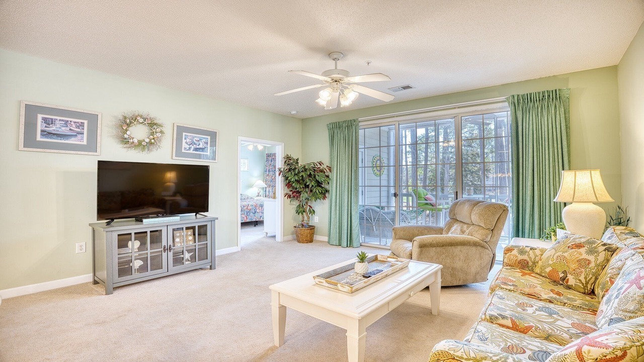 Photo of Livingroom in North Myrtle Beach