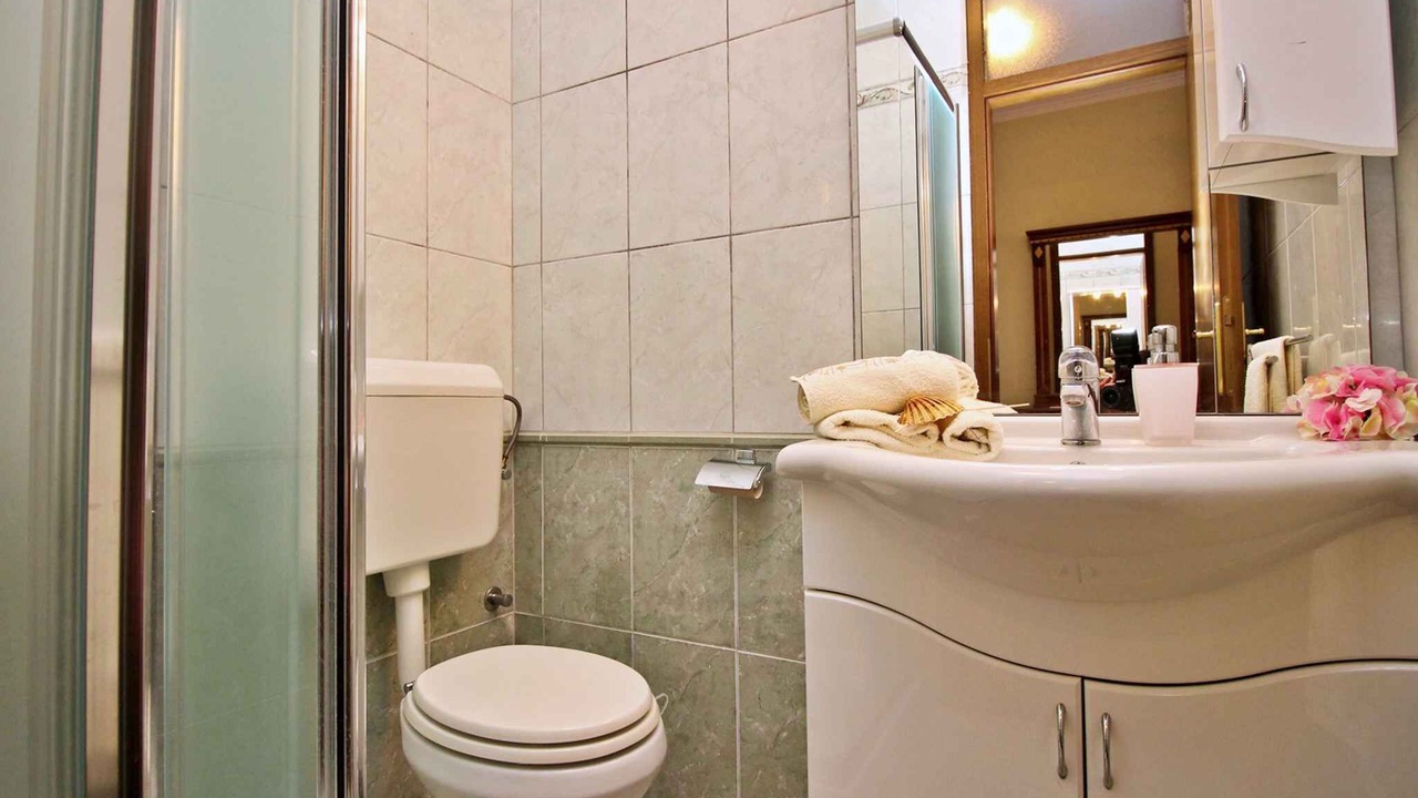 Photo of Bathroom in Soline