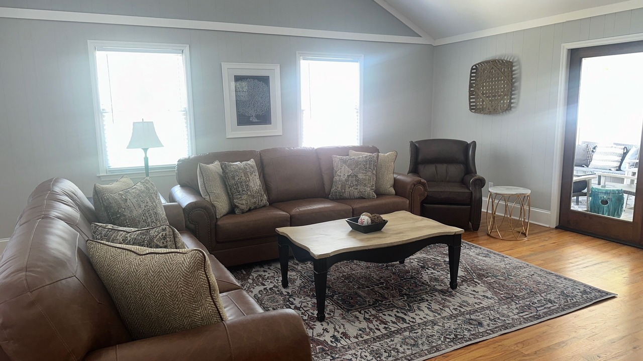 Photo of Livingroom in Harborgate Shores