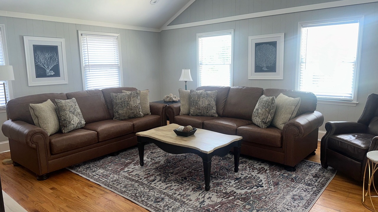 Photo of Livingroom in Harborgate Shores