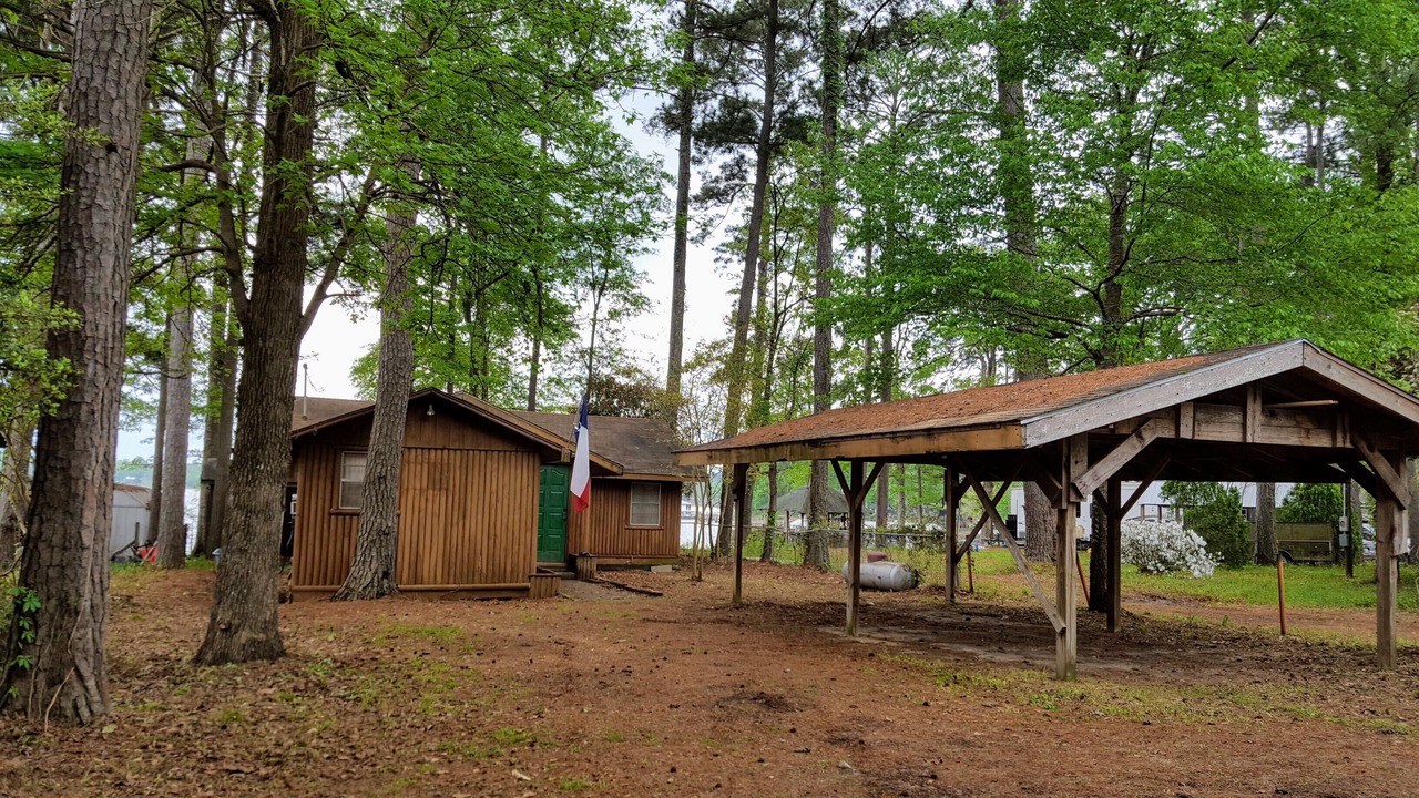 Photo of Others in Hemphill