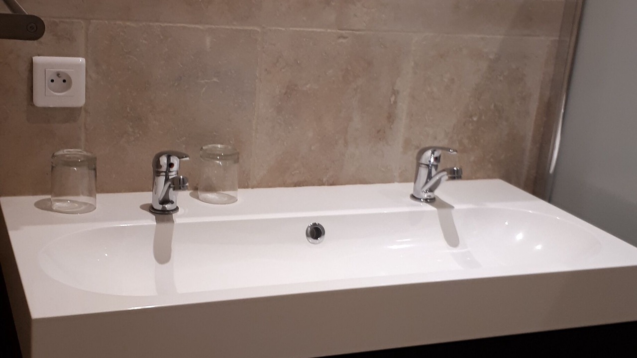 Photo of Bathroom in Loriol-du-Comtat