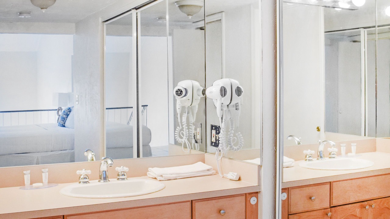 Photo of Bathroom in Key Biscayne