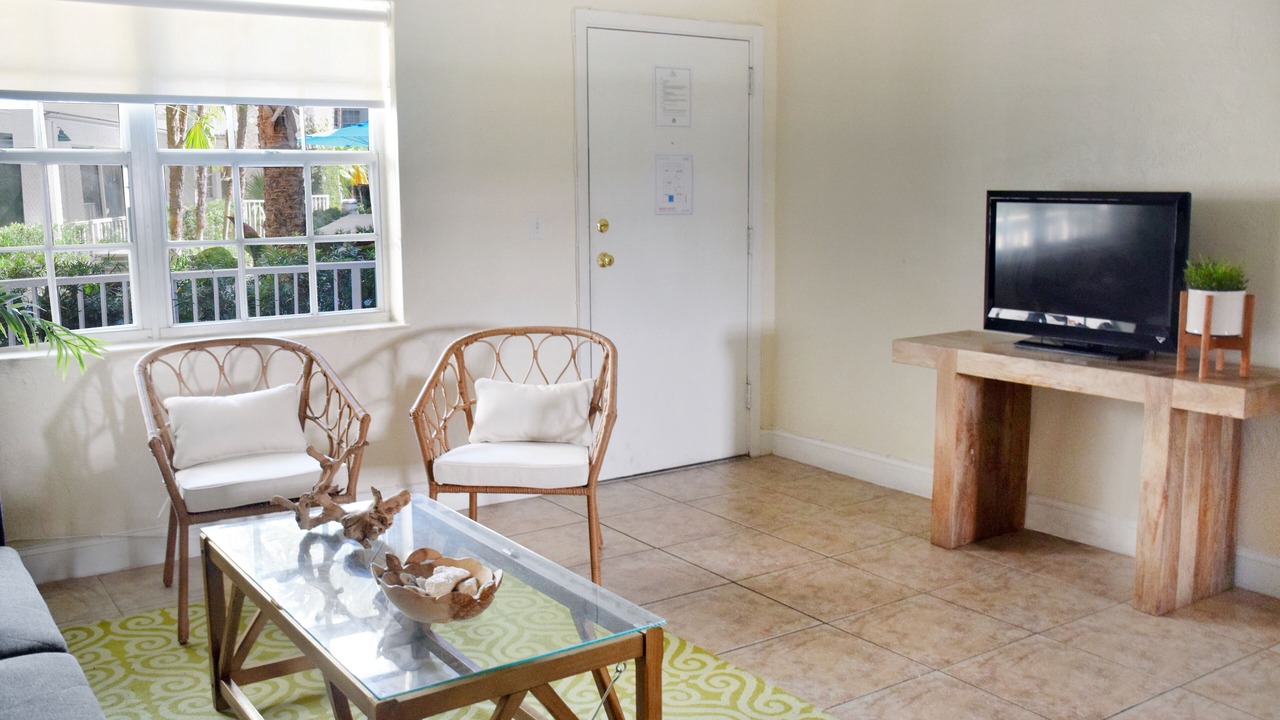 Photo of Livingroom in Key Biscayne