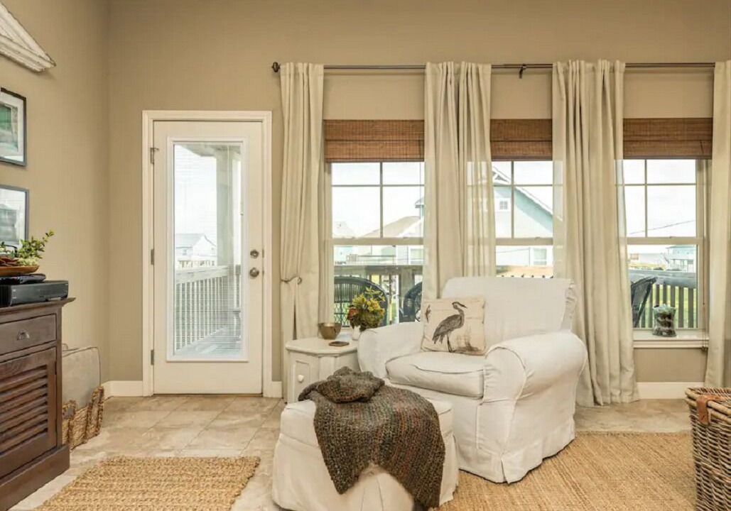Photo of Bedroom in Port Bolivar