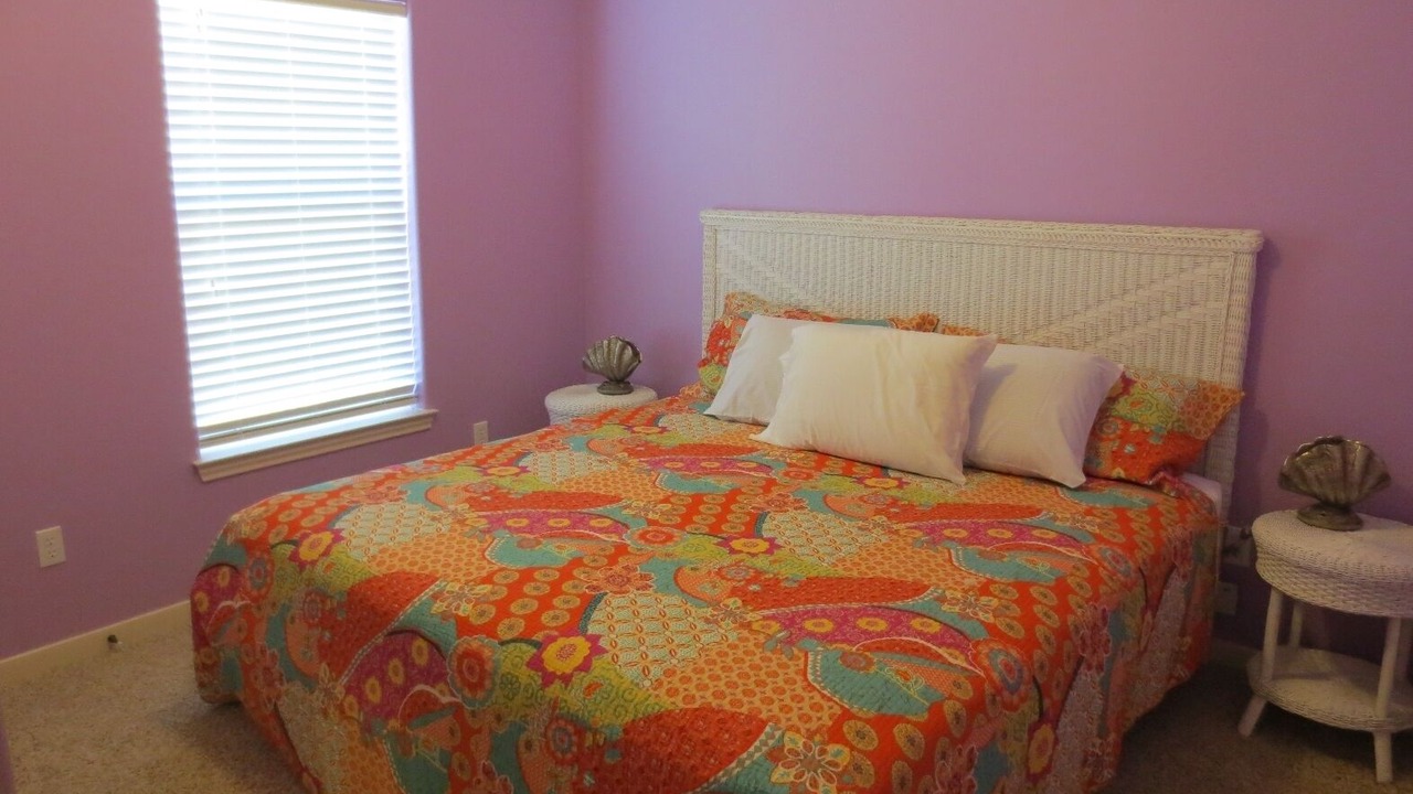 Photo of Bedroom in Surfside Beach