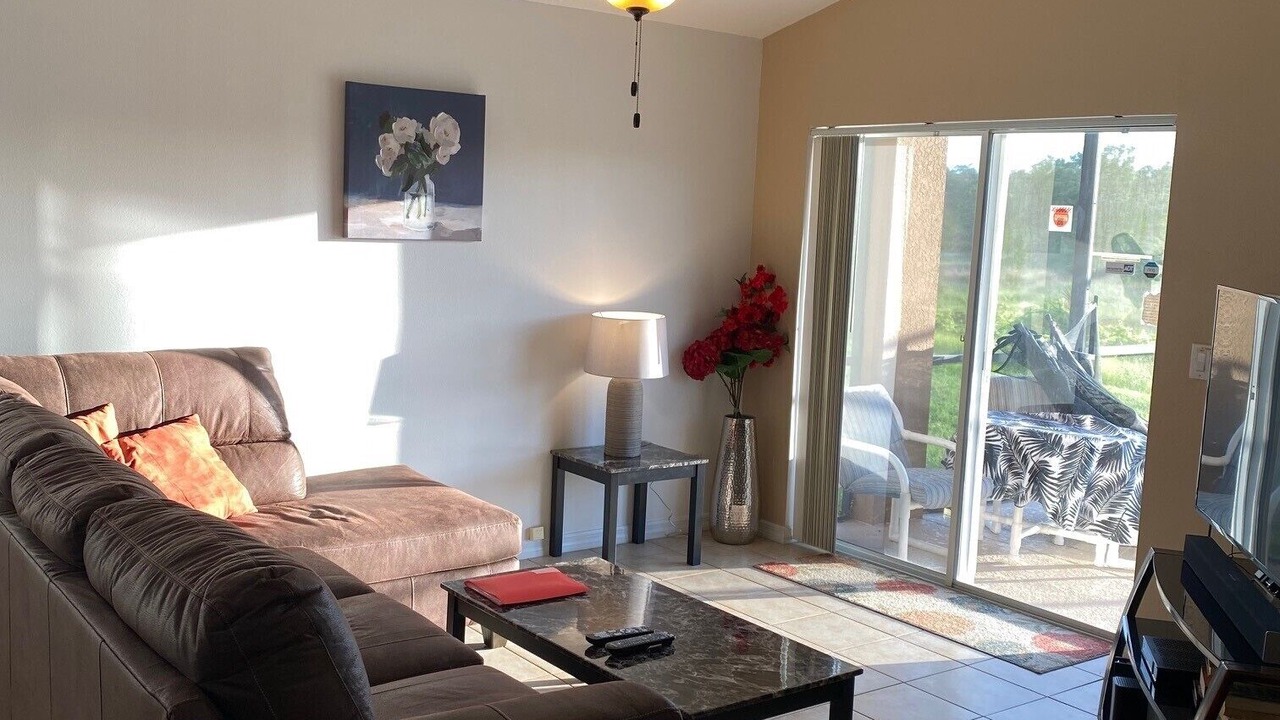 Photo of Livingroom in Loughman