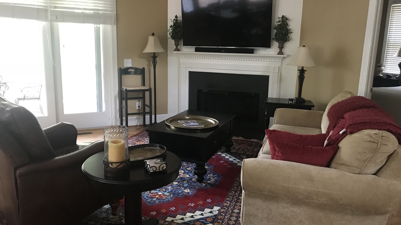 Photo of Livingroom in Greensboro