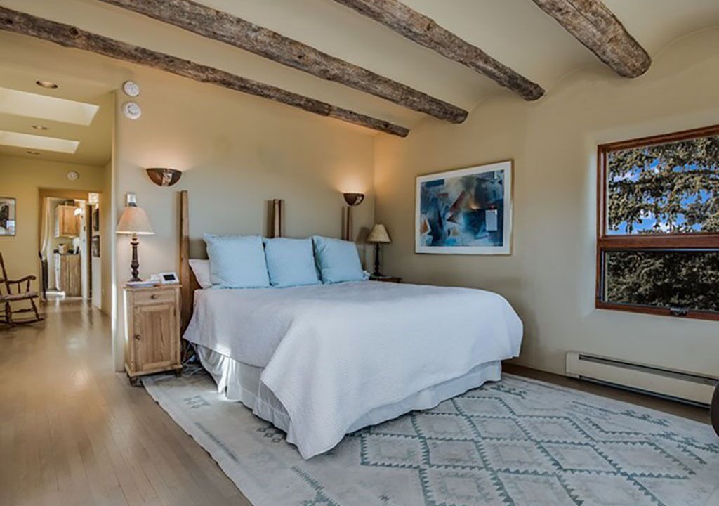 Photo of Bedroom in North Hills