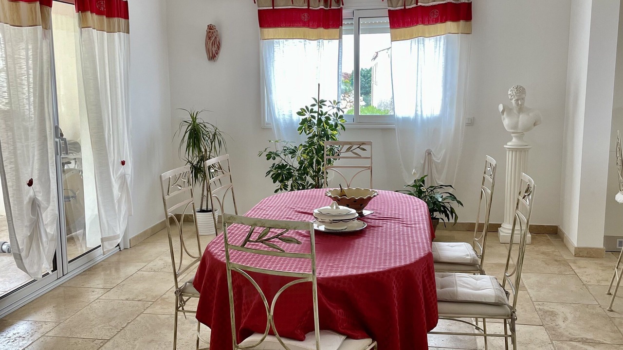 Photo of Others in Castelnau-de-Guers