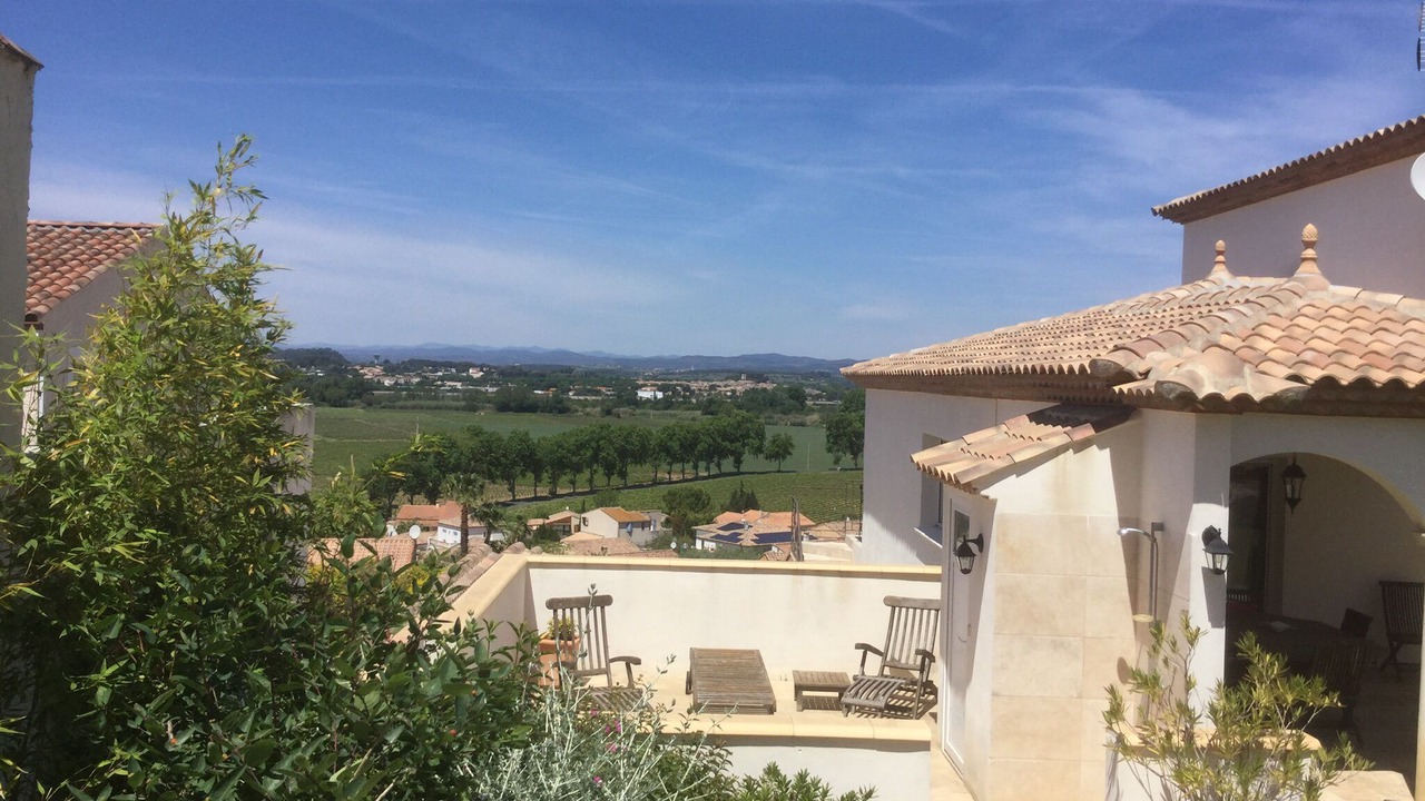 Photo of Patio Balcony in Castelnau-de-Guers