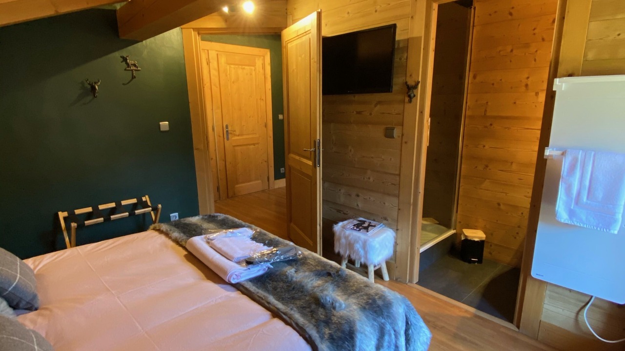 Photo of Bedroom in Megeve