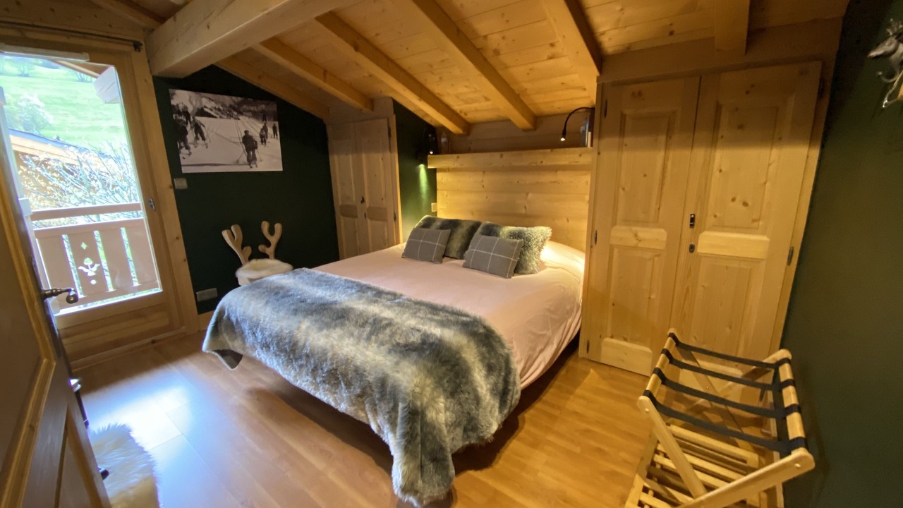 Photo of Bedroom in Megeve