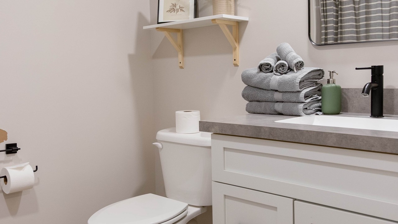 Photo of Bathroom in Millersburg