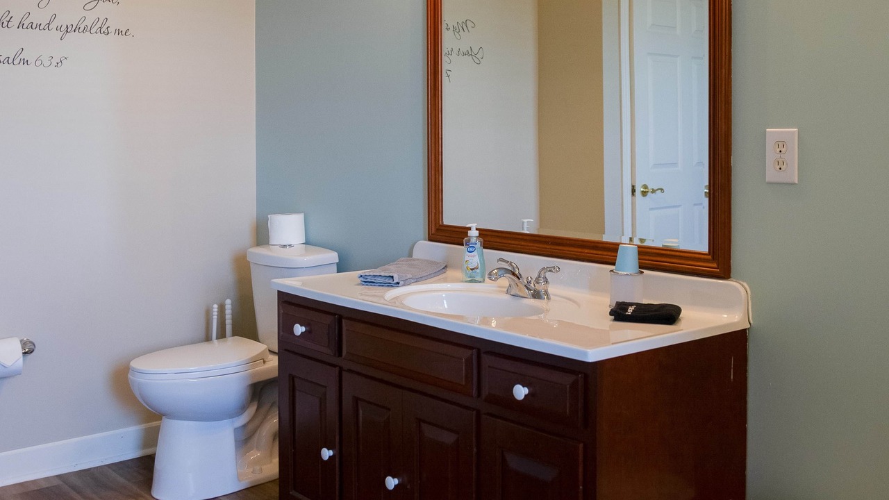 Photo of Bathroom in Millersburg