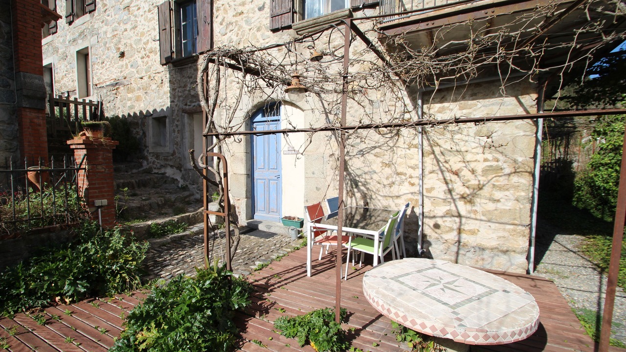 Photo of Outdoor in Le Tech