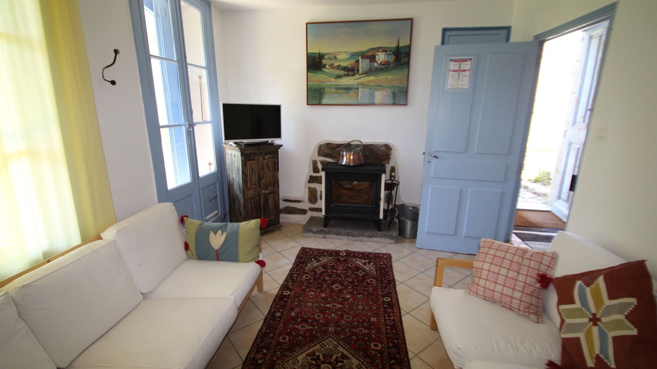 Photo of Livingroom in Le Tech