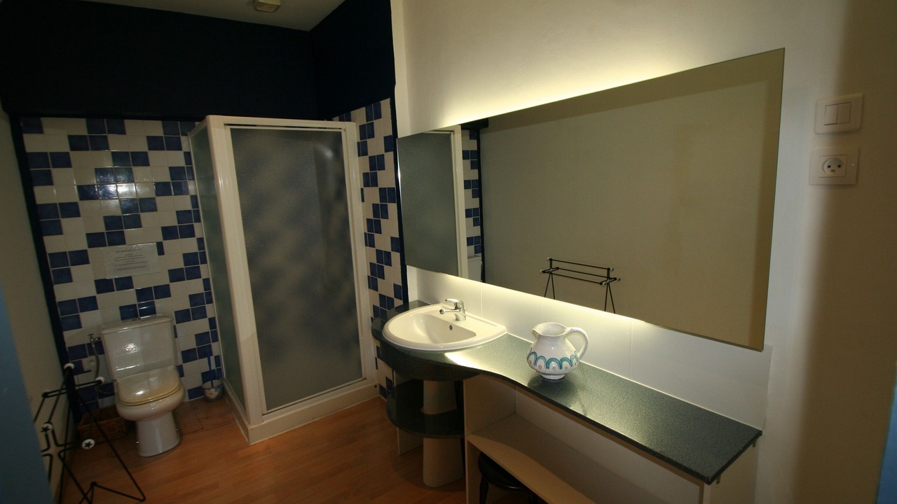 Photo of Bathroom in Le Tech