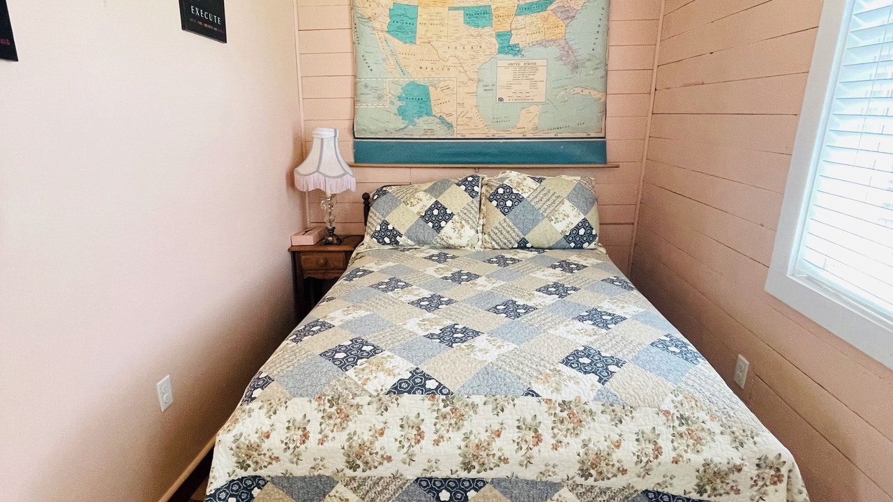 Photo of Bedroom in Huntsville