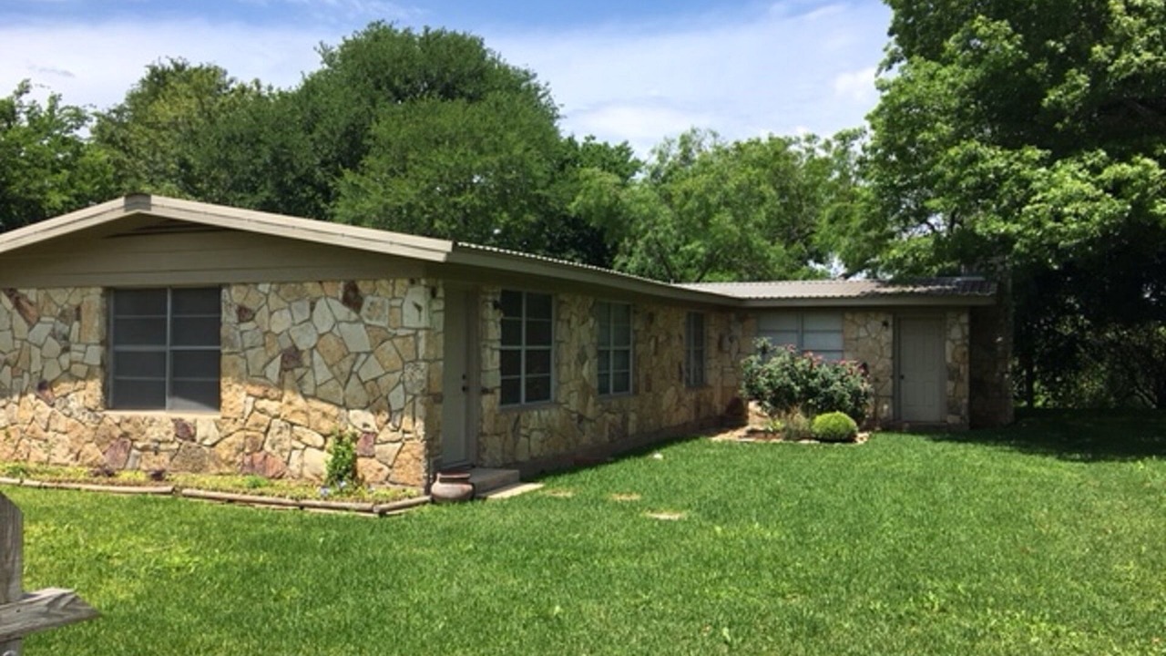 Photo of Outdoor in McQueeney