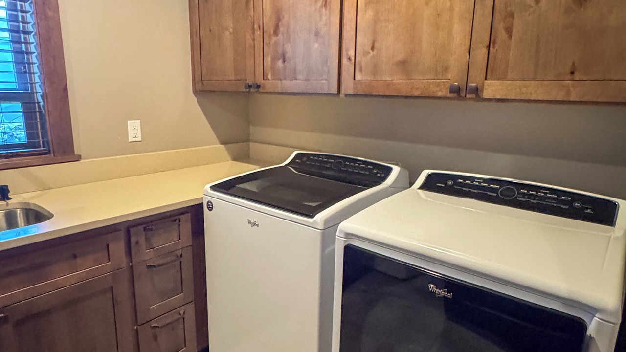 Photo of Bedroom in Sunriver