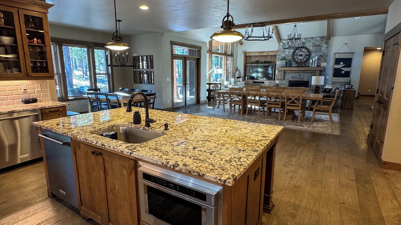 Photo of Kitchen in Sunriver