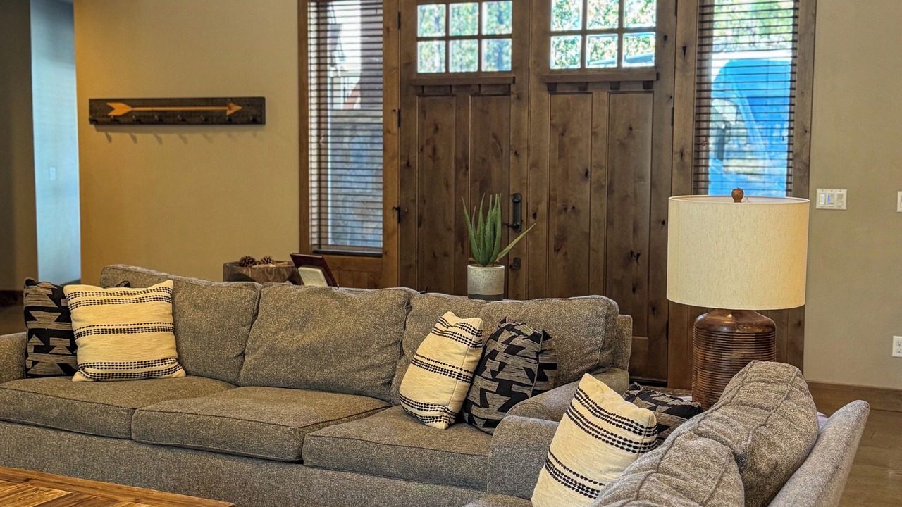 Photo of Livingroom in Sunriver