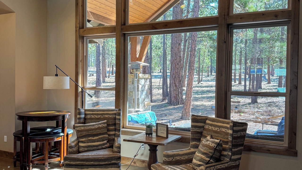 Photo of Livingroom in Sunriver