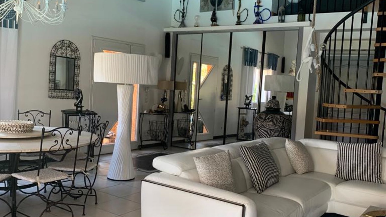 Photo of Livingroom in Saint-Cyprien