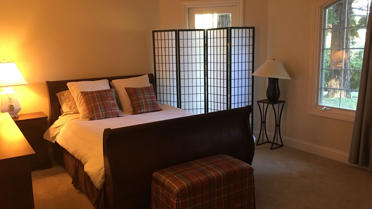 Photo of Bedroom in Woodside
