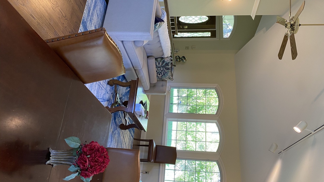 Photo of Others in Woodside