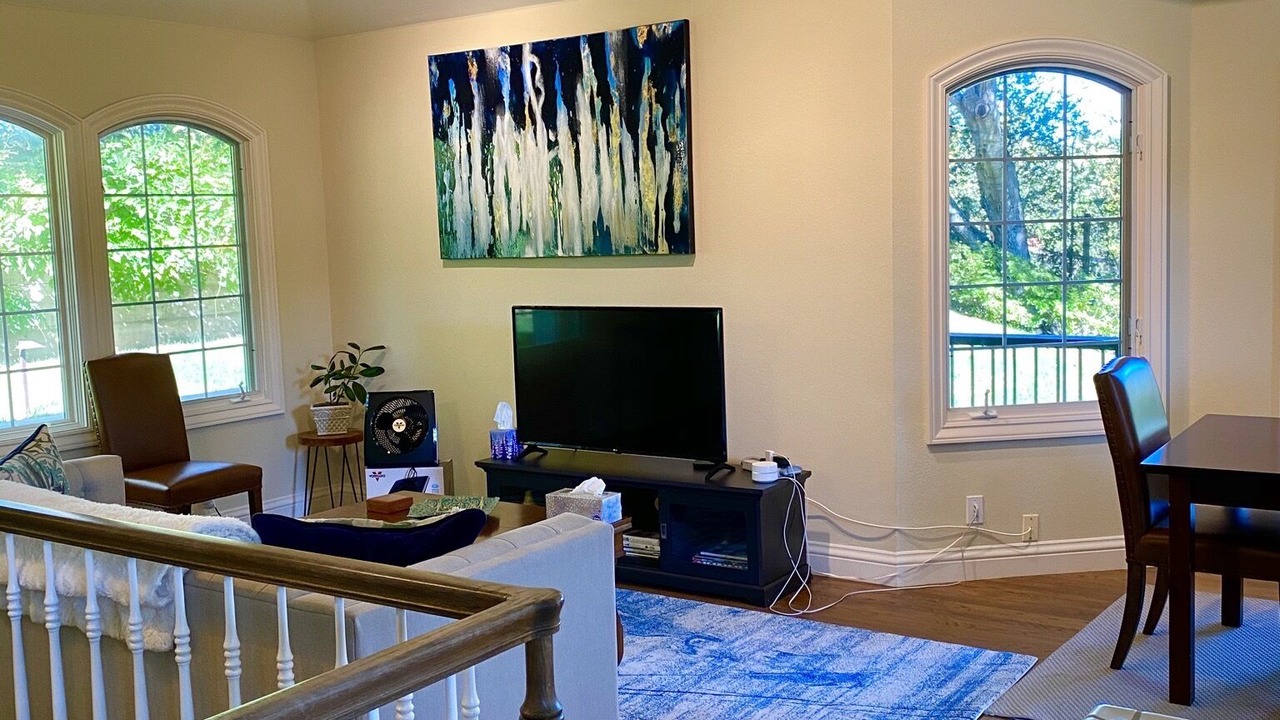 Photo of Livingroom in Woodside