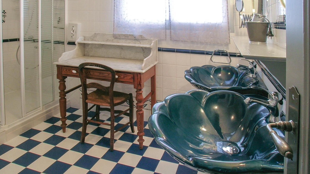 Photo of Bathroom in Olonne-sur-Mer