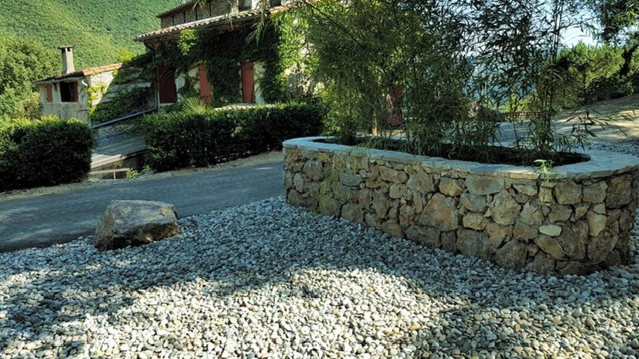 Photo of Outdoor in Saint-Julien-de-la-Nef
