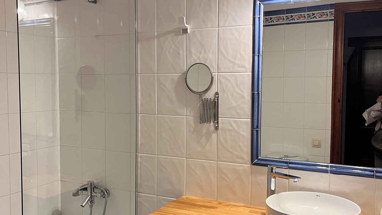 Photo of Bathroom in Sagas