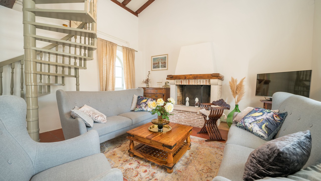 Photo of Livingroom in Flengi