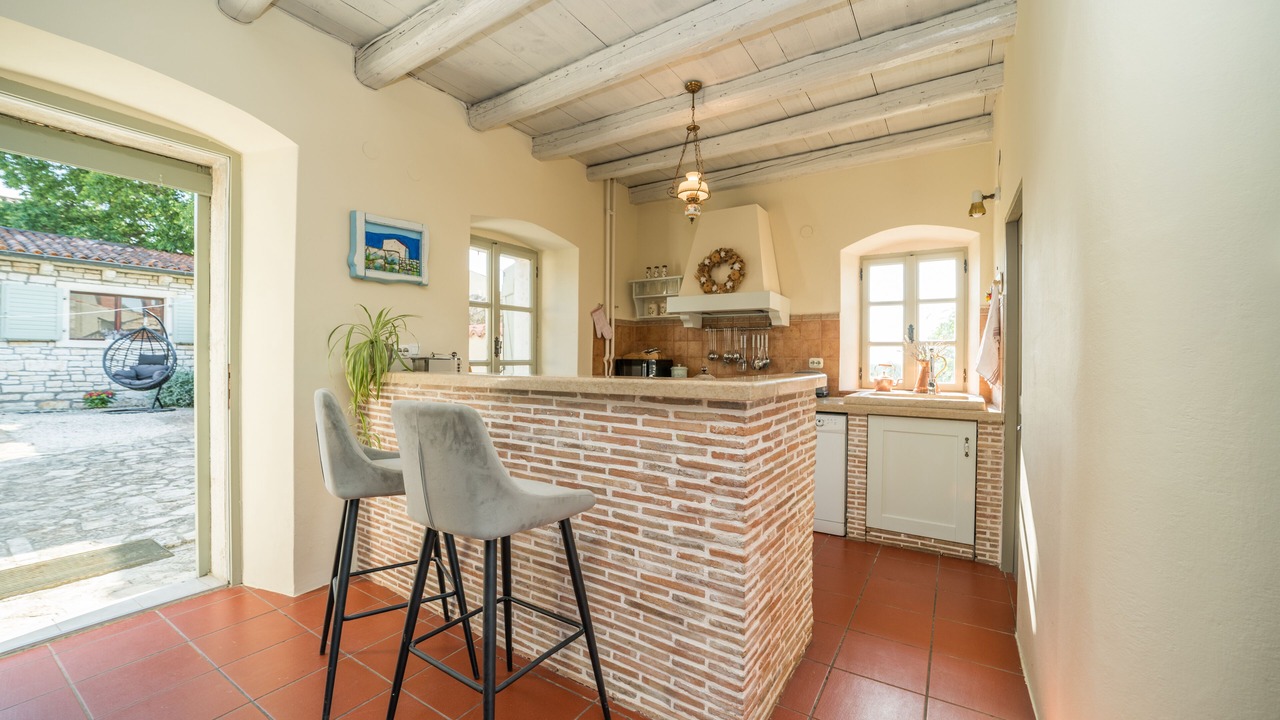 Photo of Kitchen in Flengi