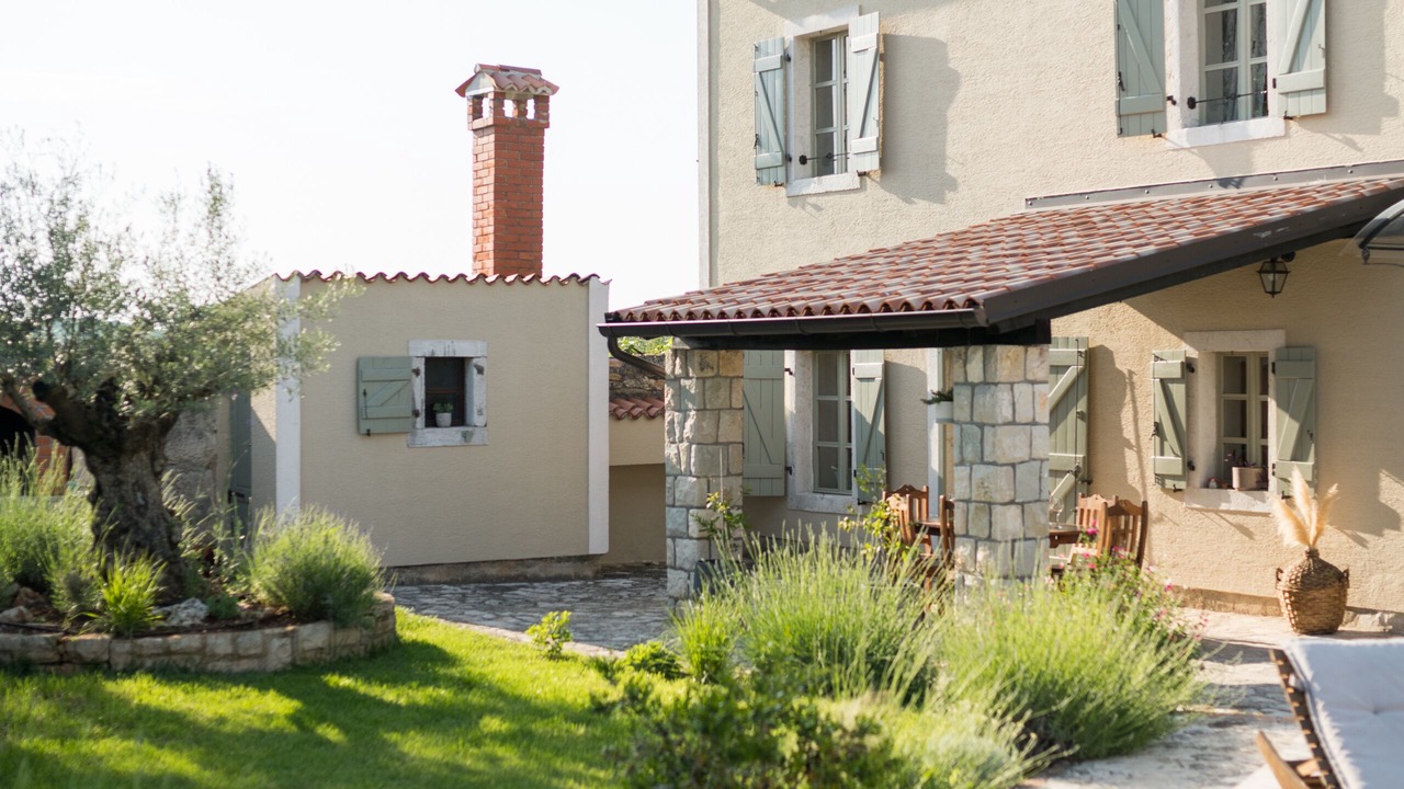 Photo of Outdoor in Flengi